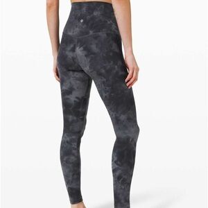 Lululemon Diamond dye align leggings